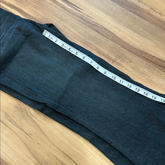 Black Flare Wide Leg Jeans Modern Style - Picture 6 of 6